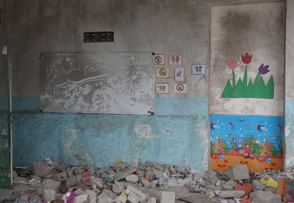 美以袭击已致伊朗208名未成年人死亡 